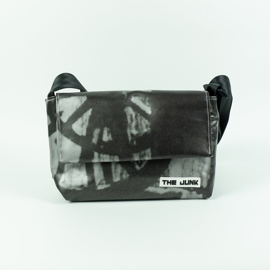 J-Brick | Crossbody Bag